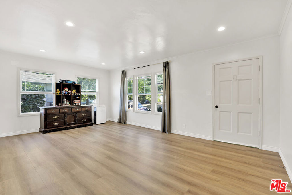 70 N Berkeley Avenue