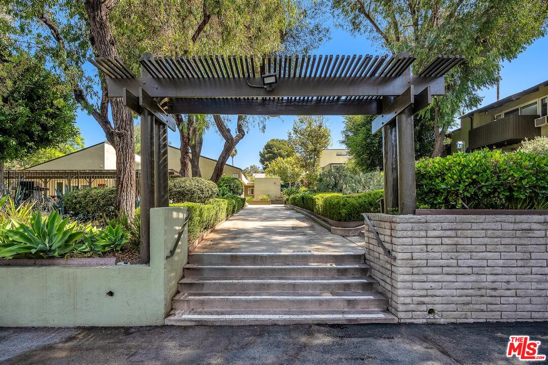 4818 Hollow Corner Rd Unit: 167