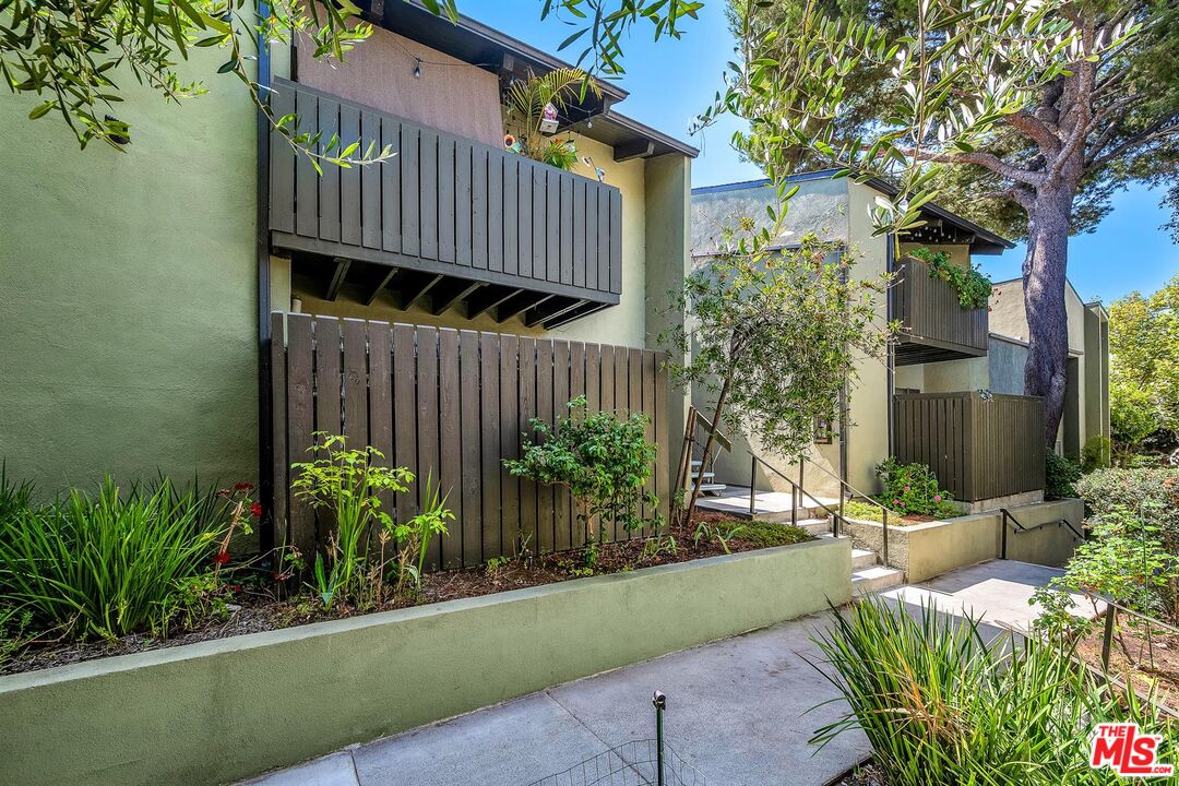 4818 Hollow Corner Rd Unit: 167