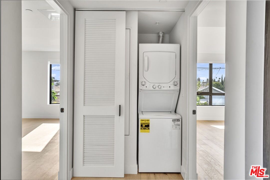 4506 Dockweiler Unit: 202