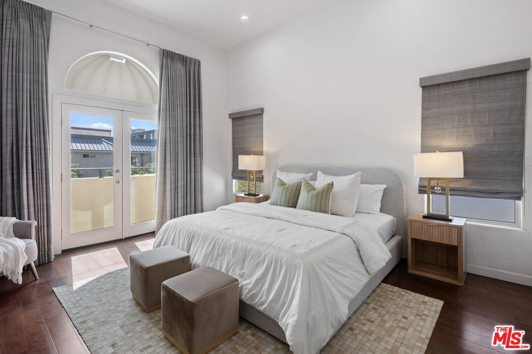 12011 Goshen Ave Unit: 301