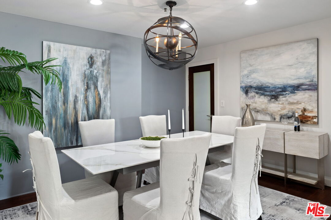 12011 Goshen Ave Unit: 301