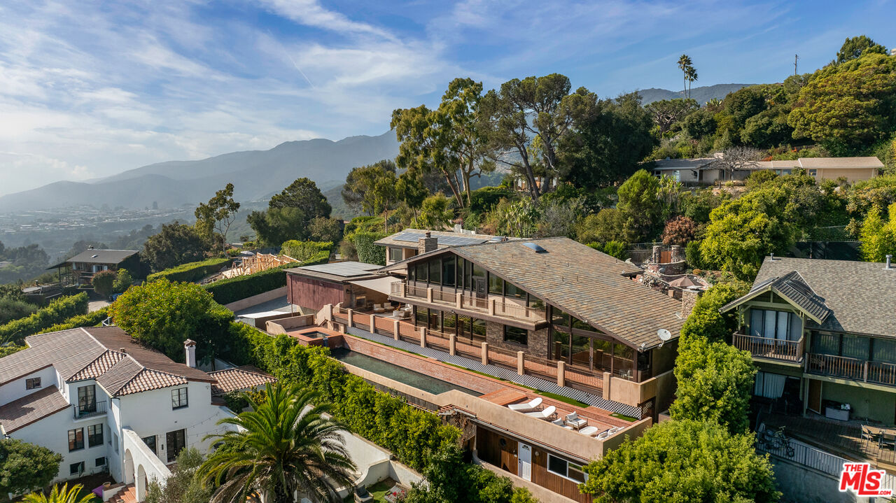 620 Resolano Dr
