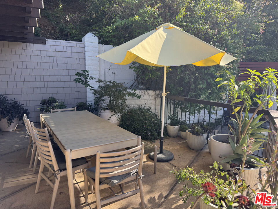 1202 Indiana Avenue 10