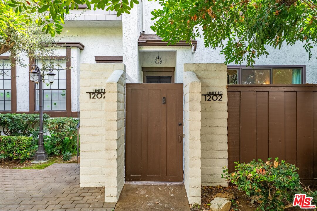 1202 Indiana Ave Unit: 10