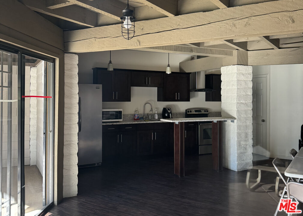 1202 Indiana Ave Unit: 10