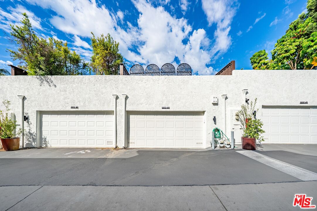 1202 Indiana Ave Unit: 10