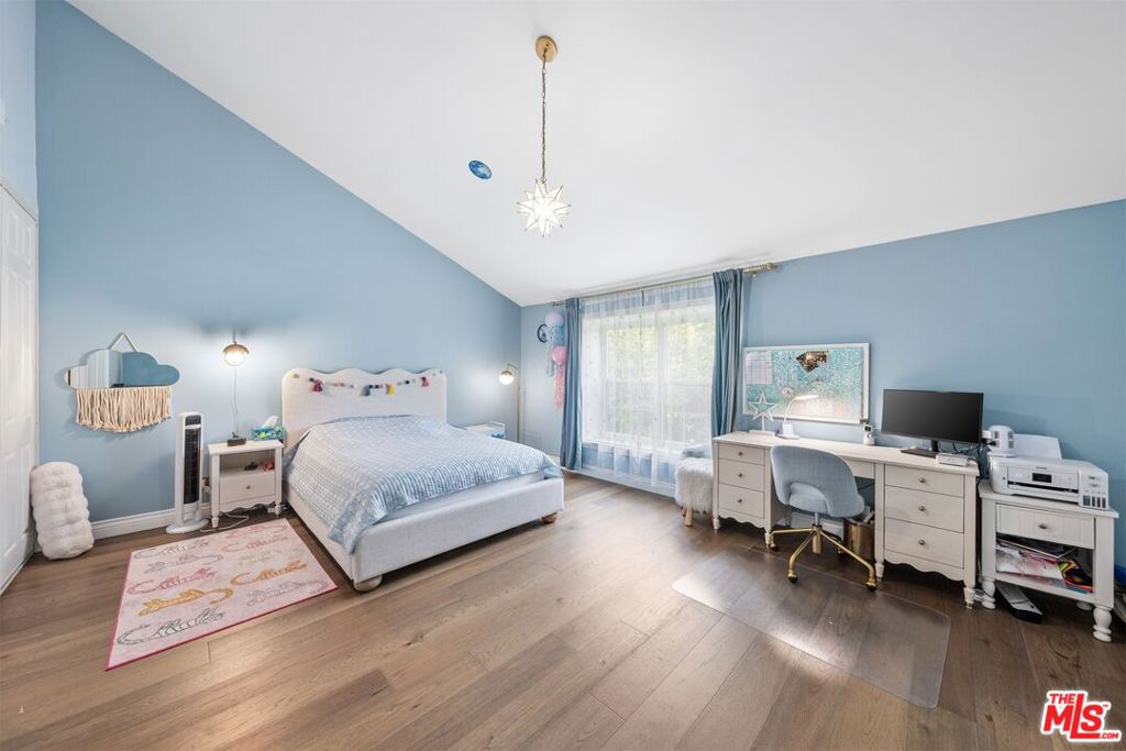 1202 Indiana Avenue 10