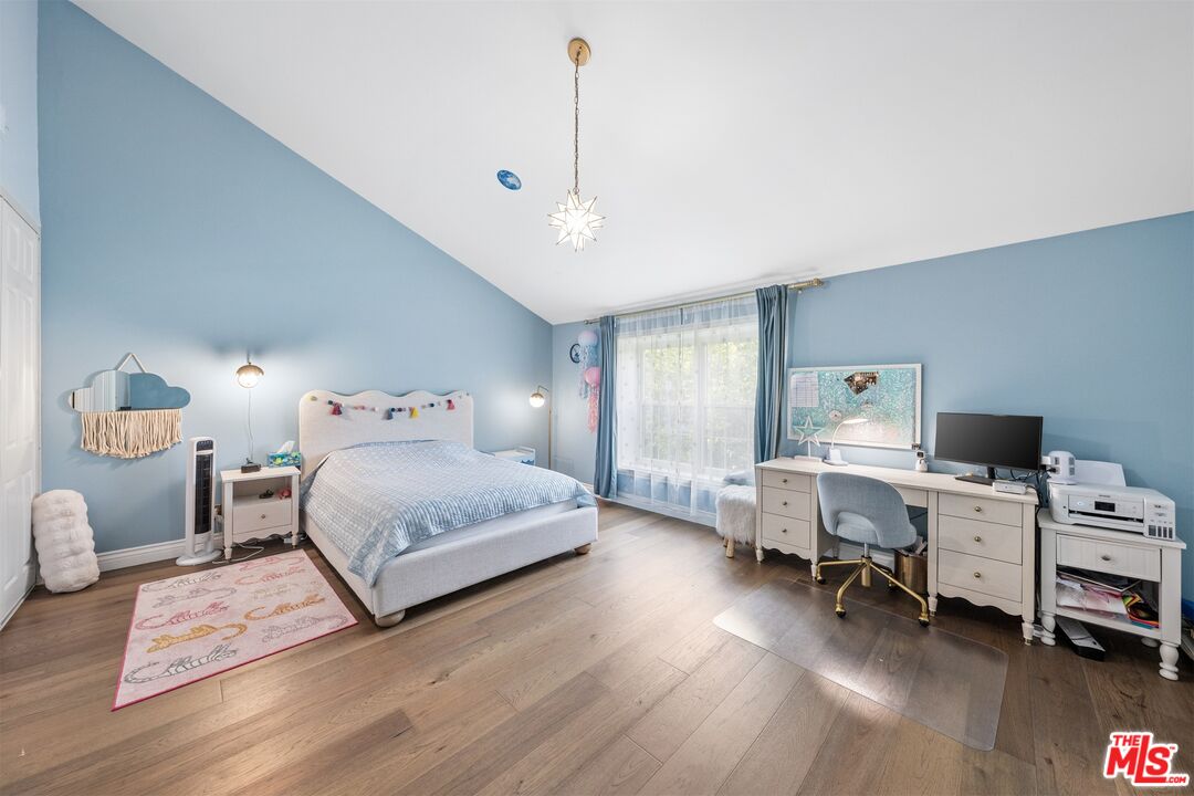 1202 Indiana Ave Unit: 10