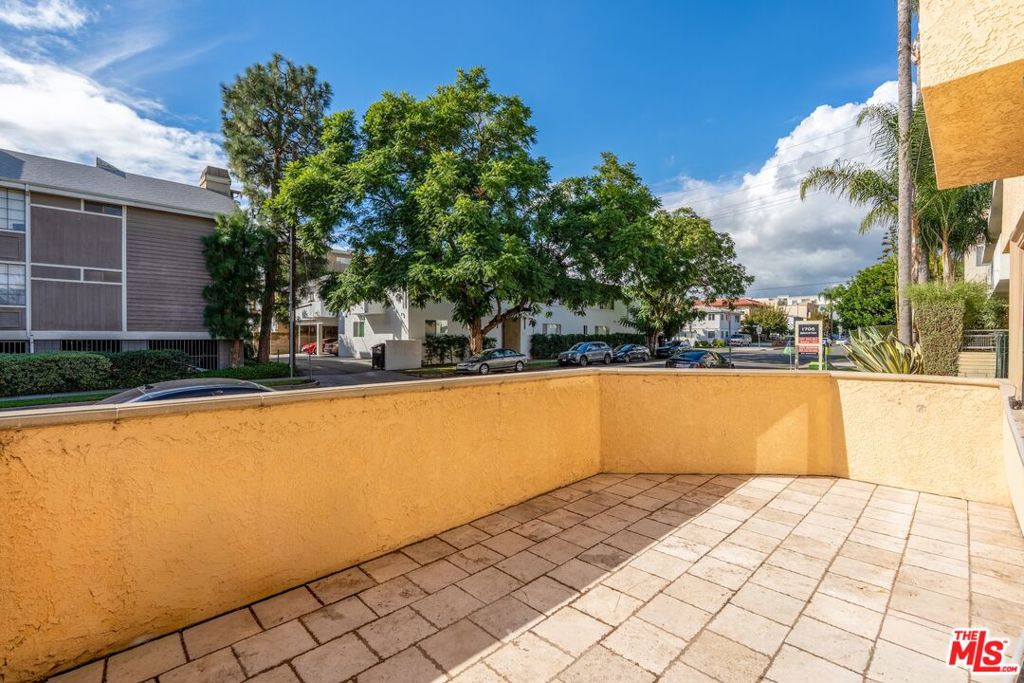 1716 Brockton Avenue 101