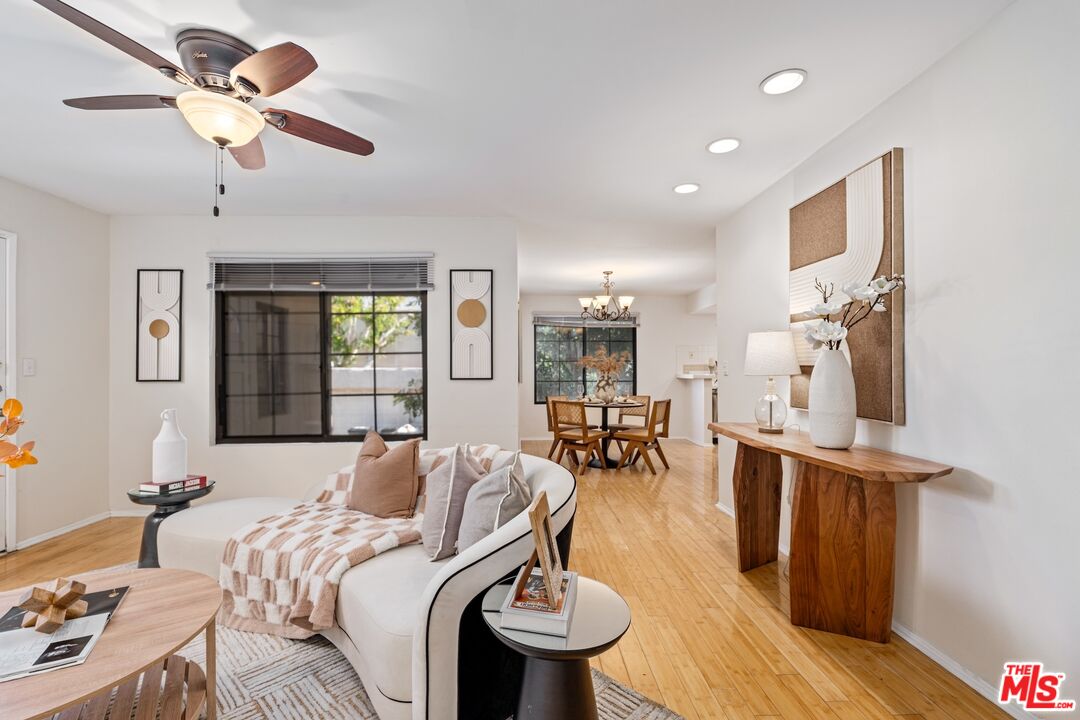 102 N Sweetzer Ave Unit: 106