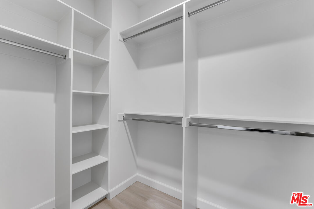 1022 La Cadena Ave Unit: A