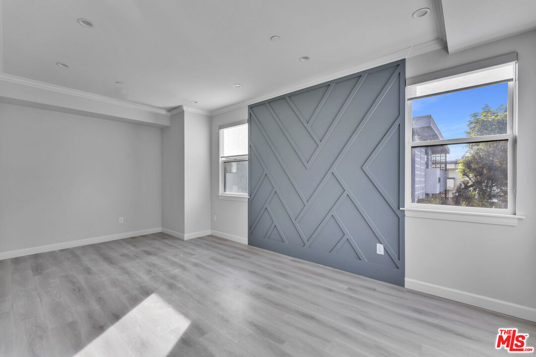 1022 La Cadena Ave Unit: A