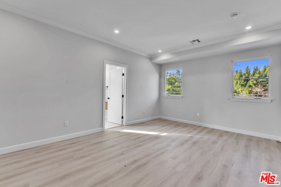 1022 La Cadena Ave Unit: A