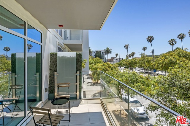 1705 Ocean Ave Unit: 206