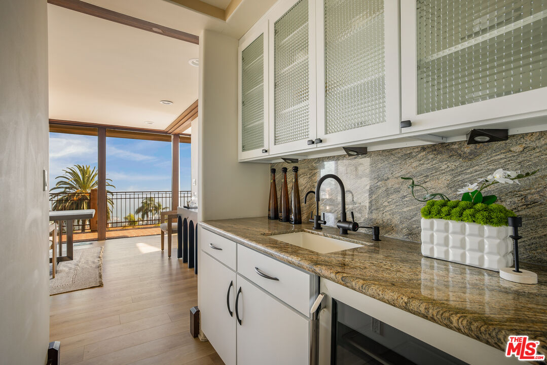 620 Resolano Dr
