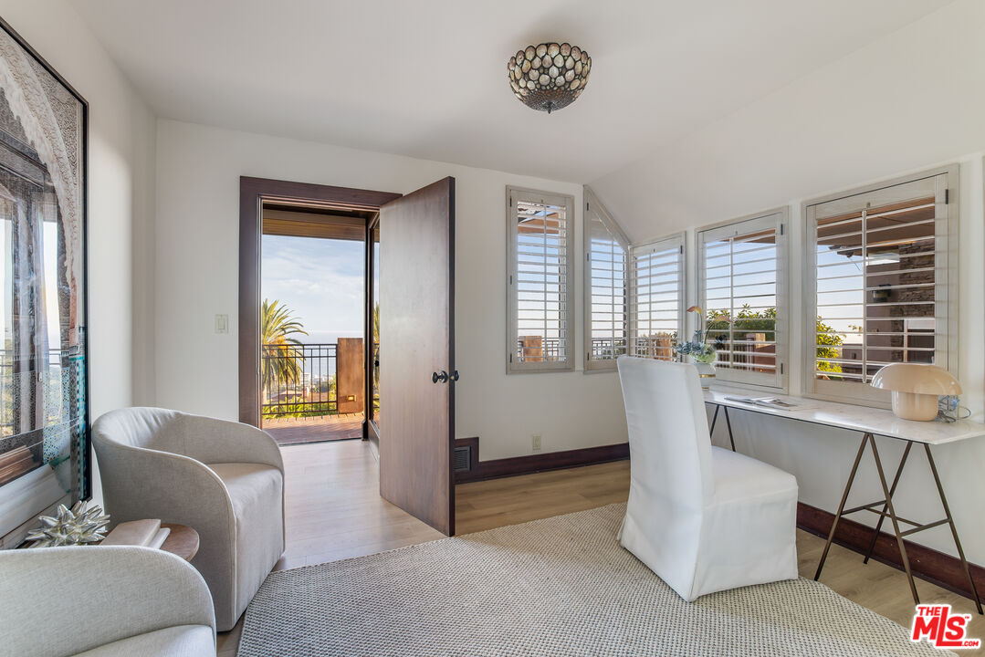 620 Resolano Dr
