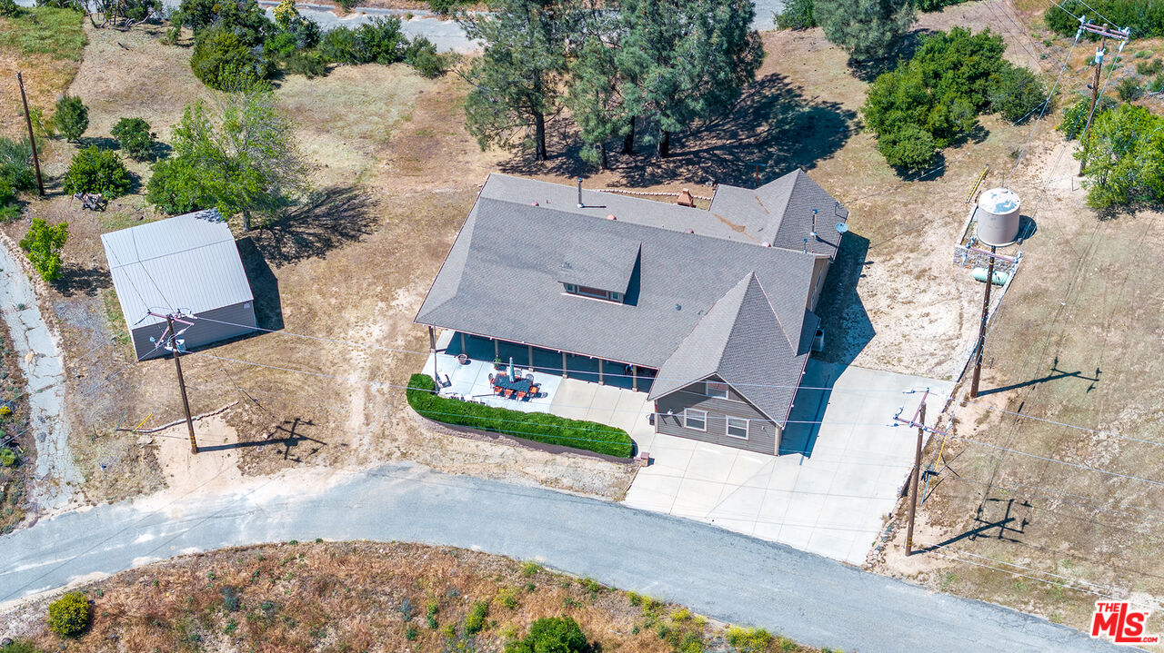 18087 Newview Dr