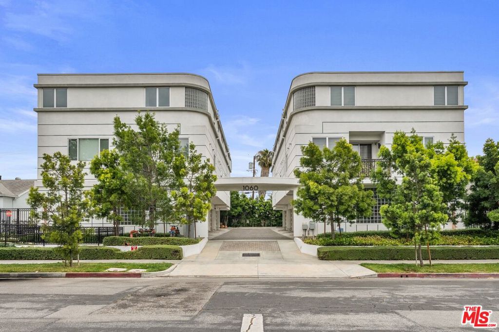 1060 S Bronson Avenue 1