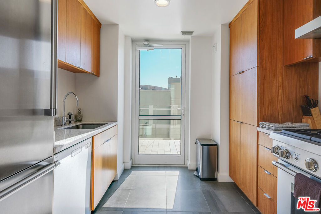 1705 Ocean Avenue 206