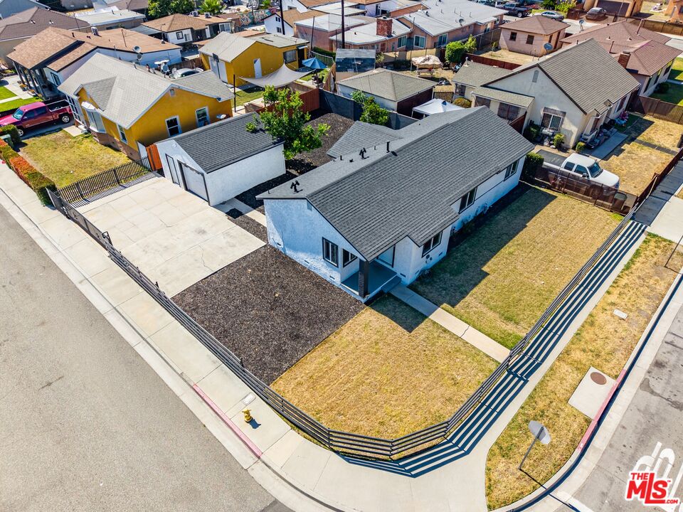 12219 S Central Ave