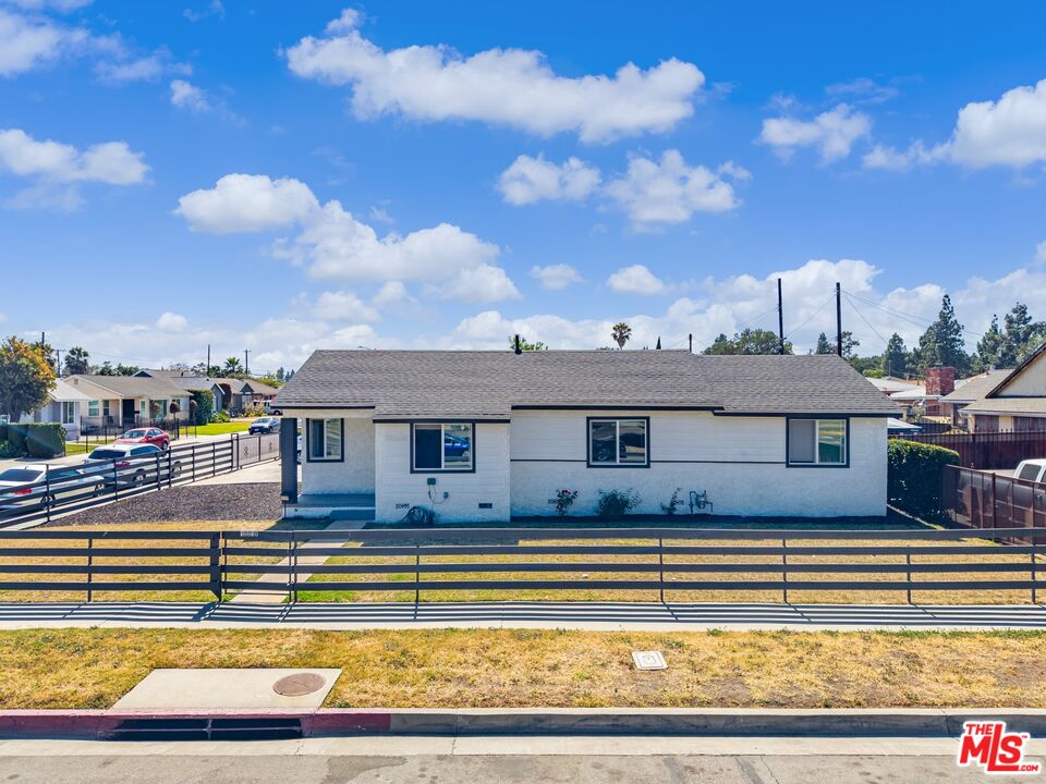 12219 S Central Ave