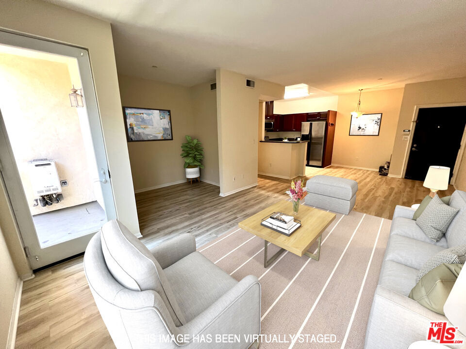 13941 Sherman Way 205