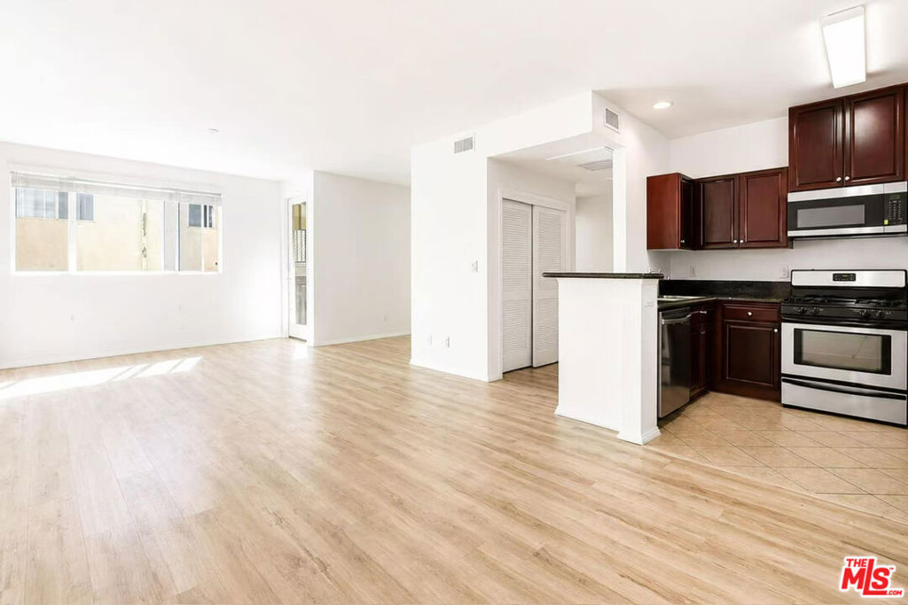 13941 Sherman Way 205
