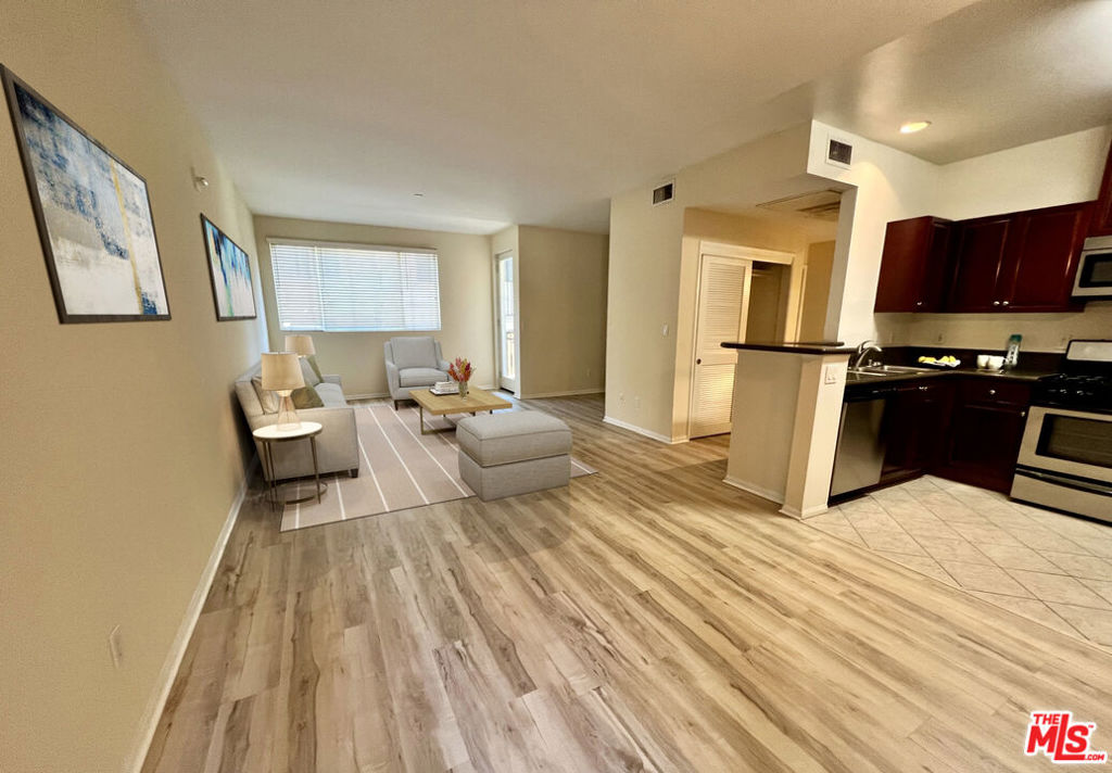 13941 Sherman Way 205