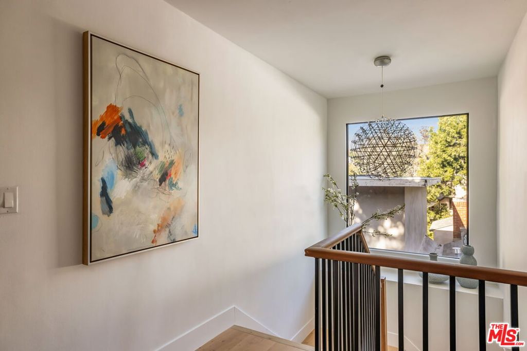 3225 Oakshire Drive