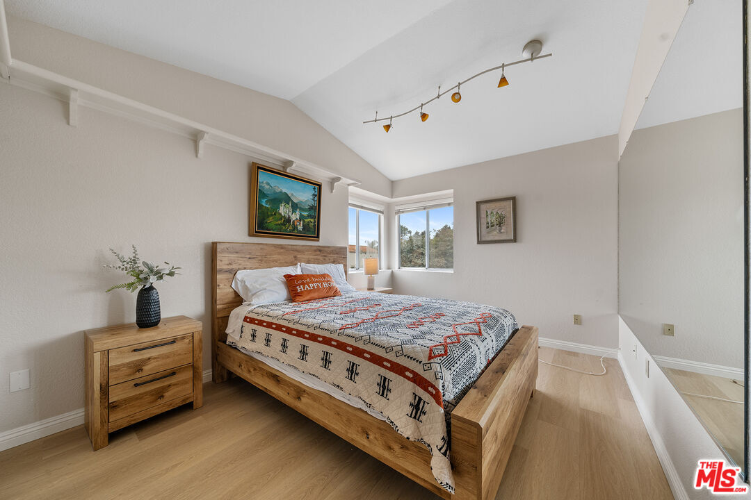 39767 Creative Dr