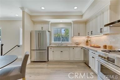 415 California Street B