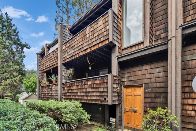 332 N 5th street