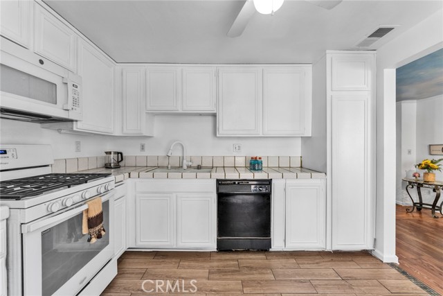 332 N 5th street