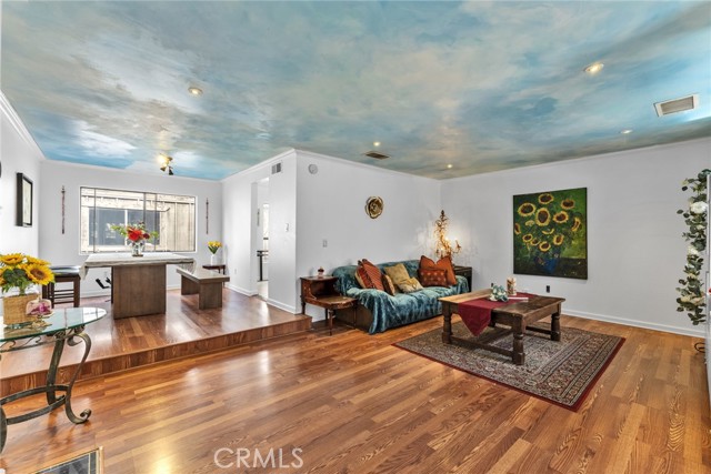 332 N 5th street