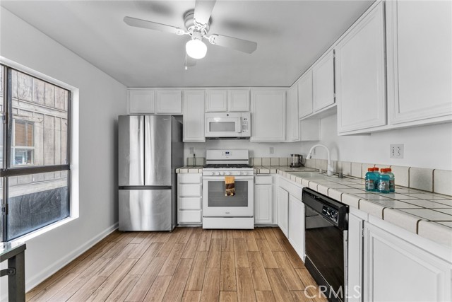 332 N 5th street
