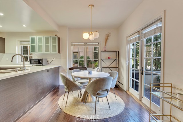 227 S Hamilton DR Unit: 111