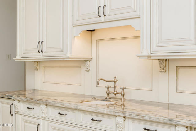 5016 Hunter Valley LN