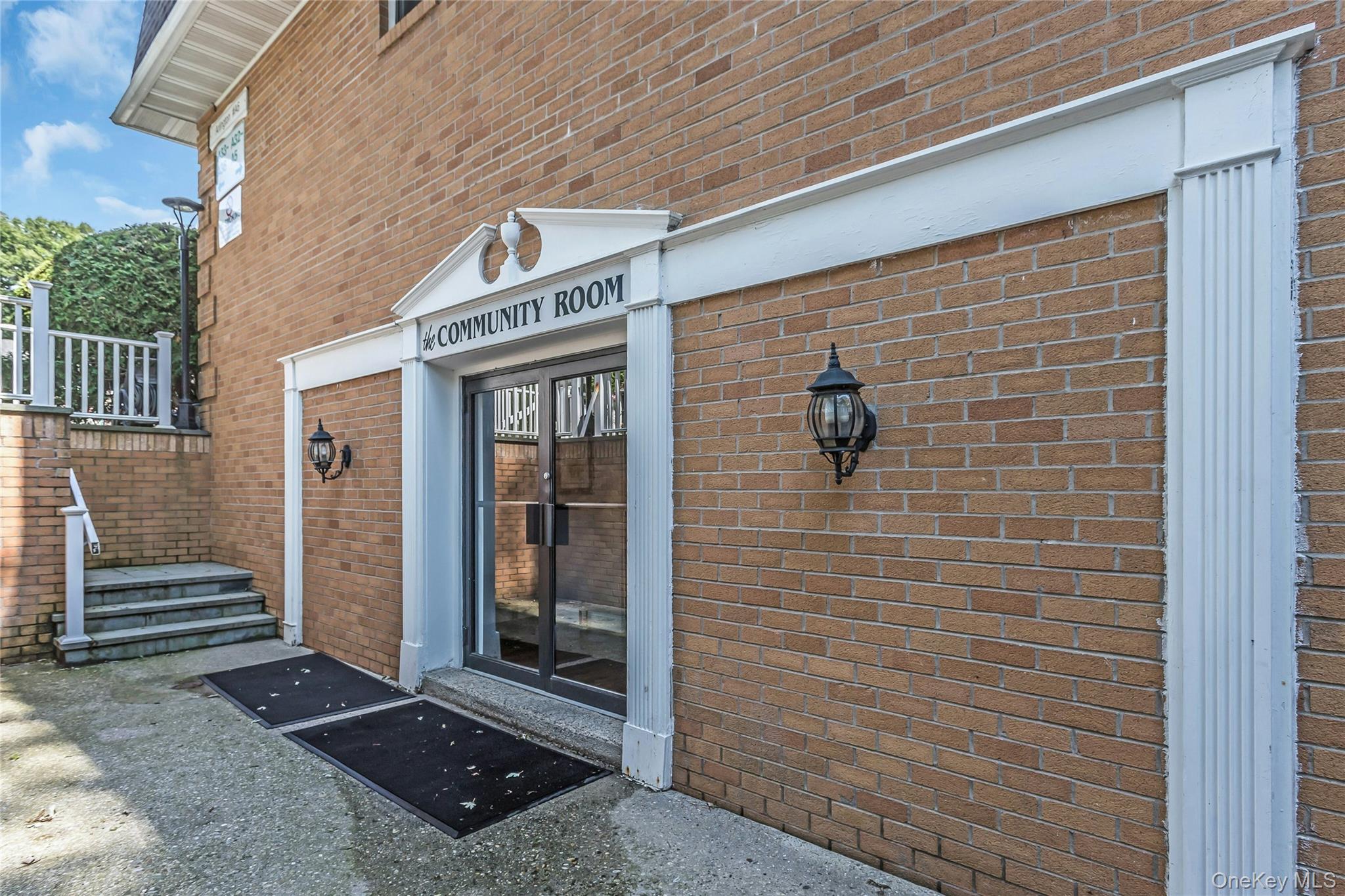 25 Glen Hollow Unit: H10