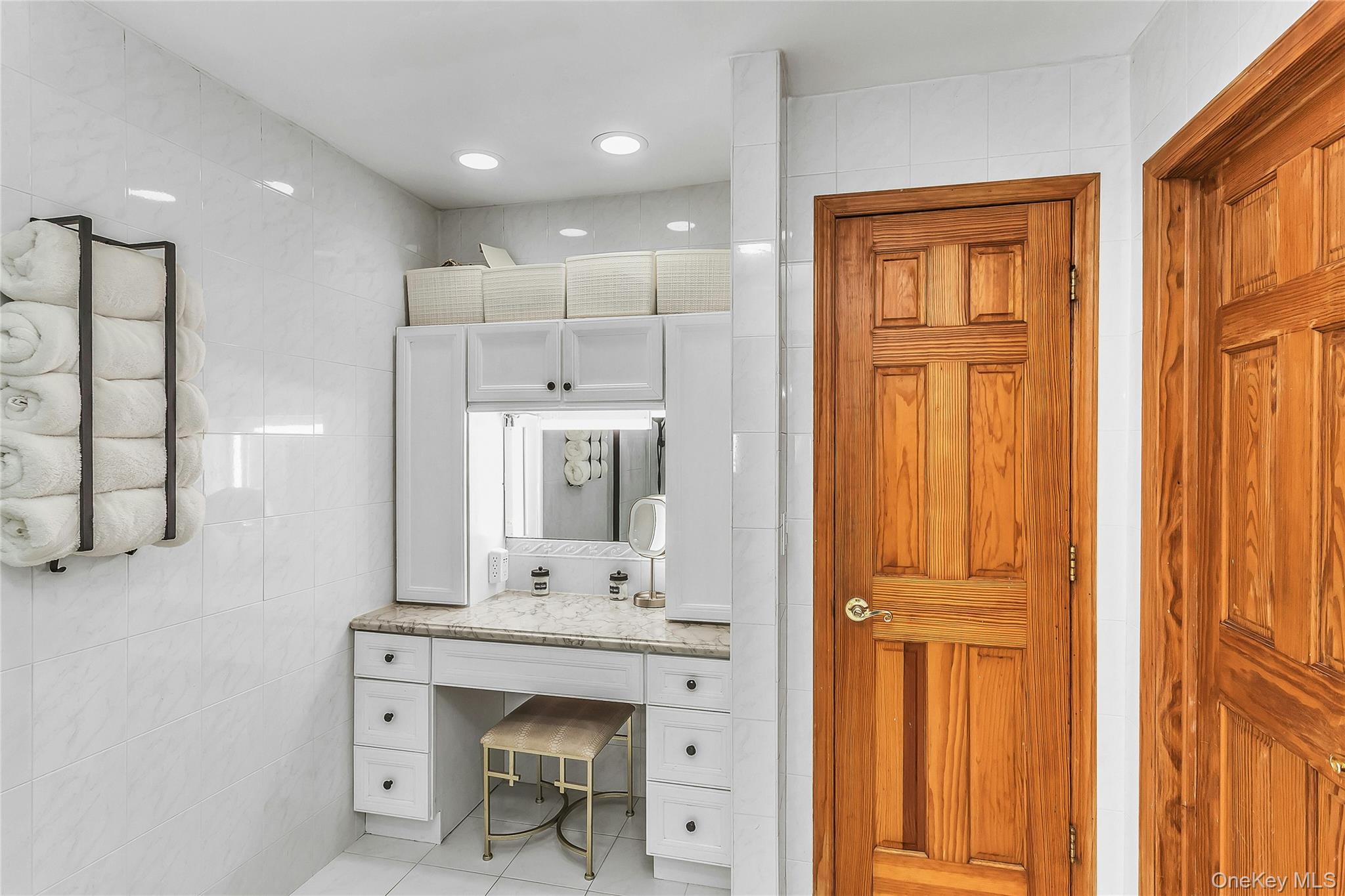 25 Glen Hollow Unit: H10