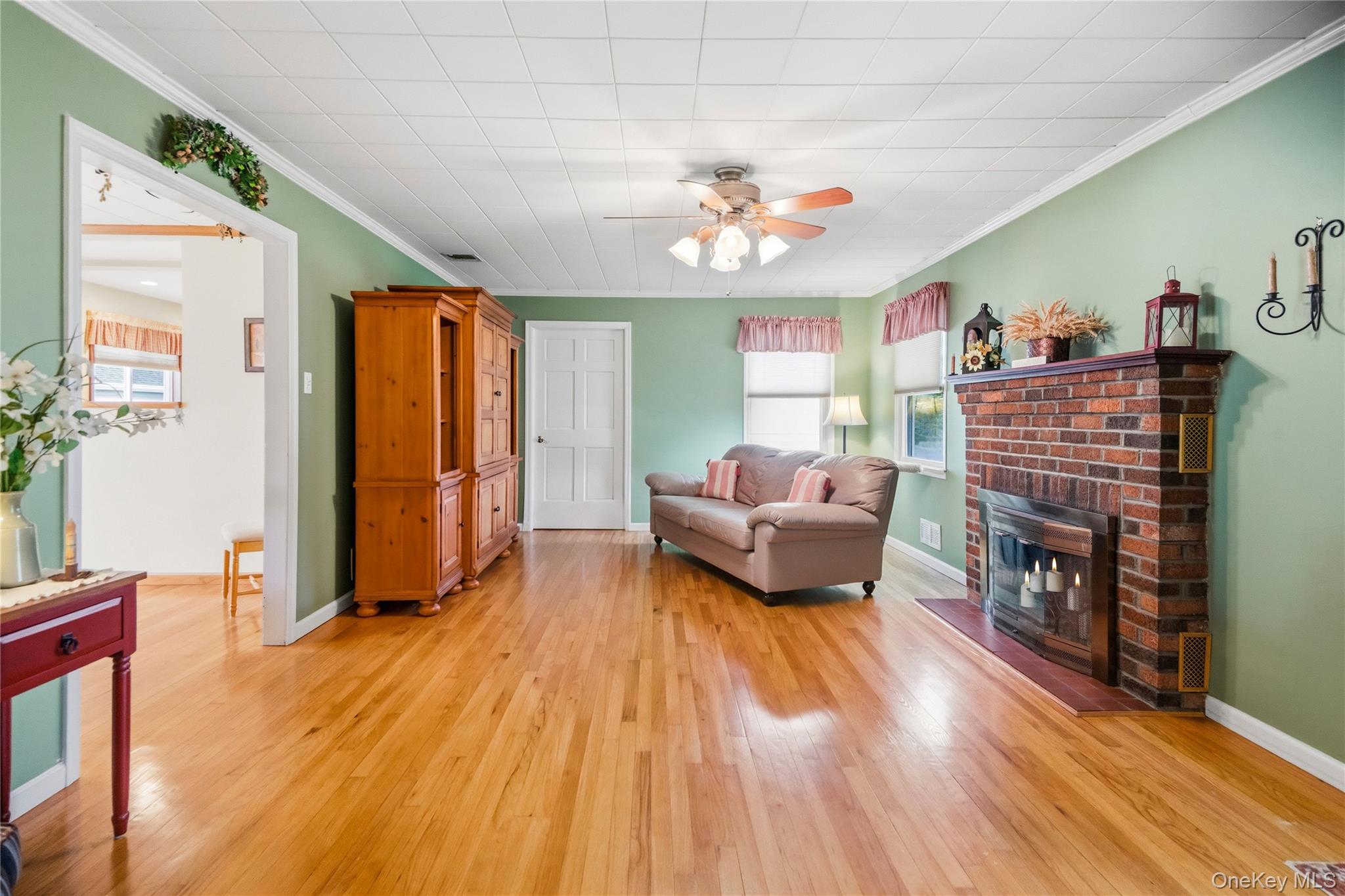 494 N Putnam Avenue