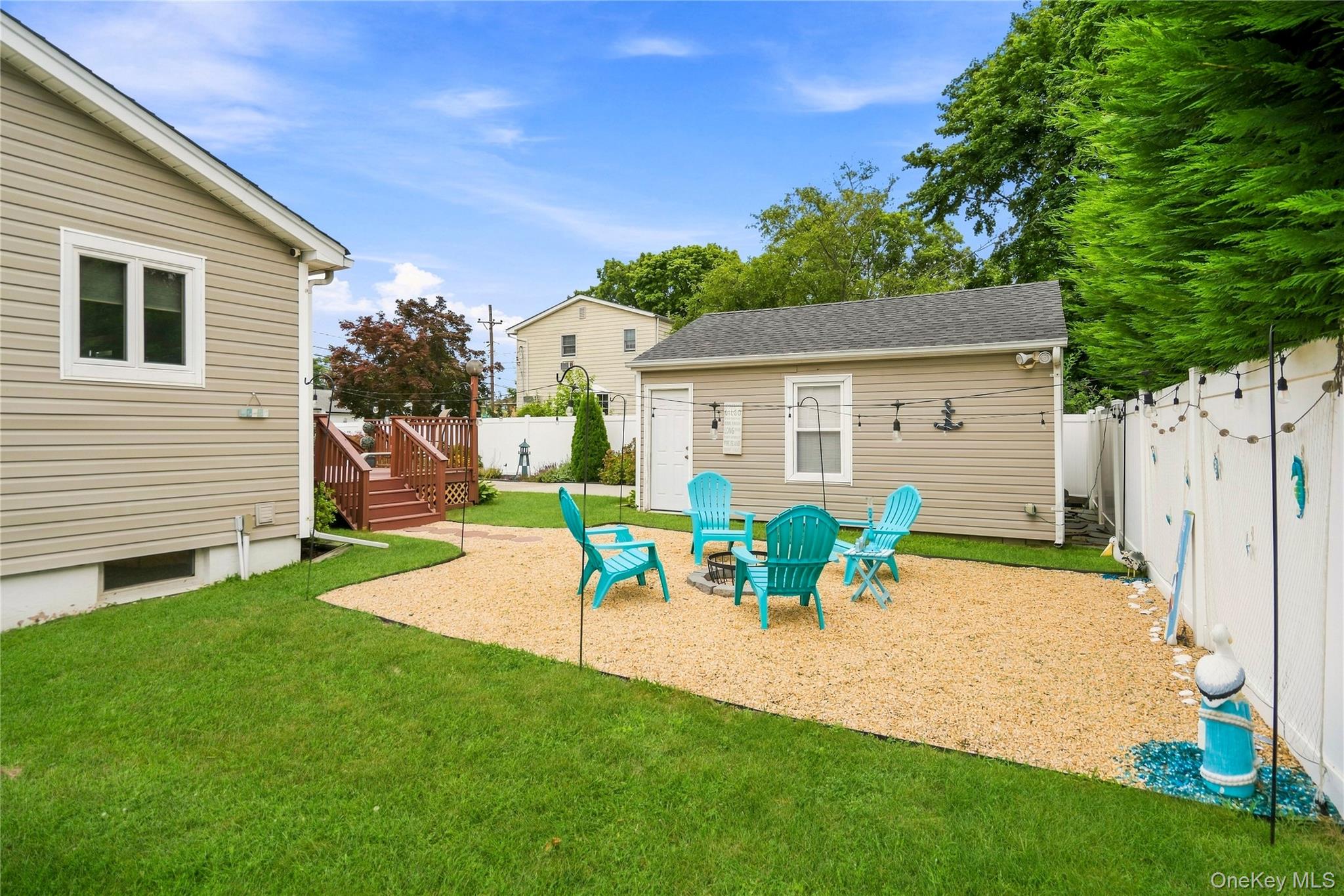 494 N Putnam Avenue