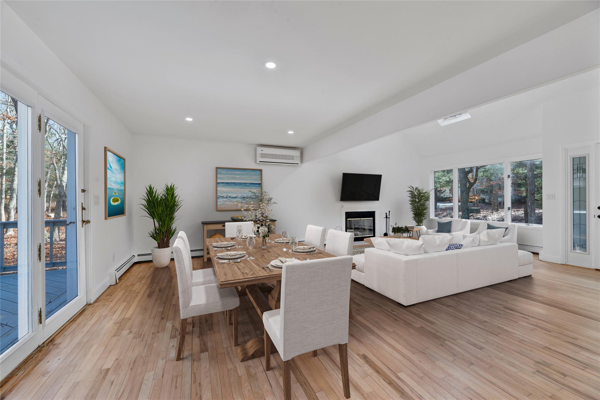 43 Montauk Avenue