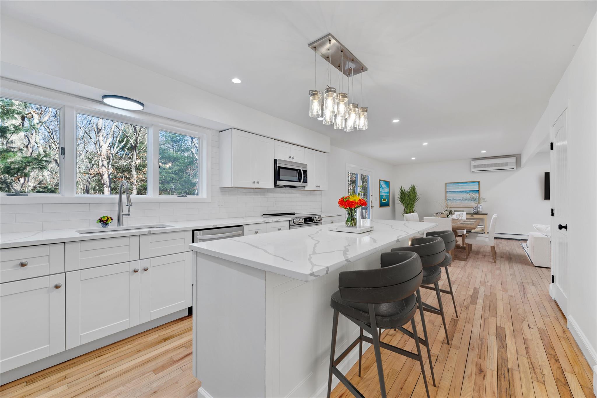 43 Montauk Avenue