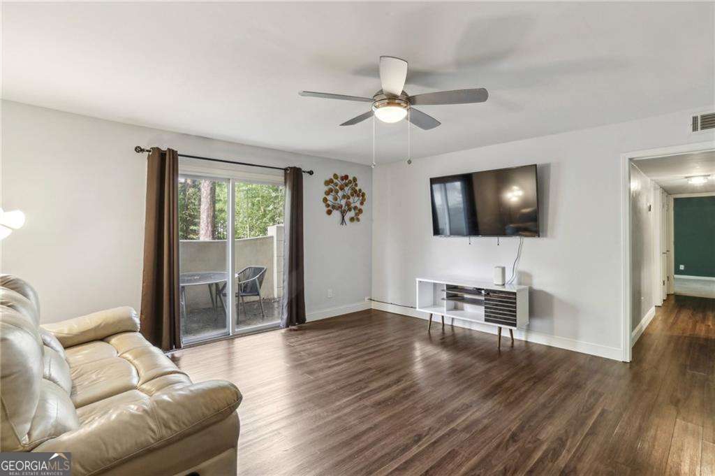 725 Dalrymple Road # 2E