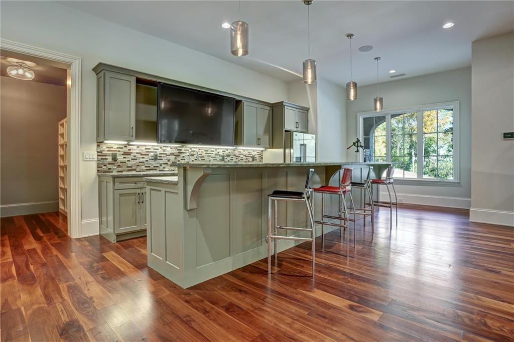 3403 Tuxedo Road NW