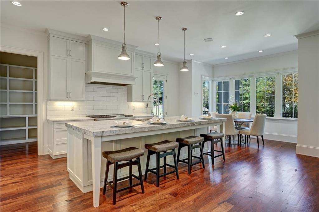 3403 Tuxedo Road NW