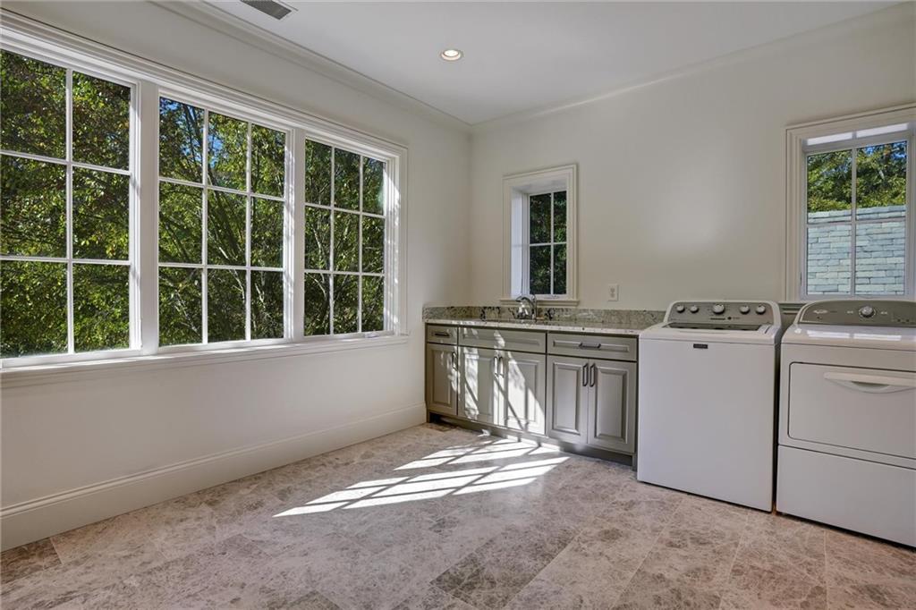 3403 Tuxedo Road NW