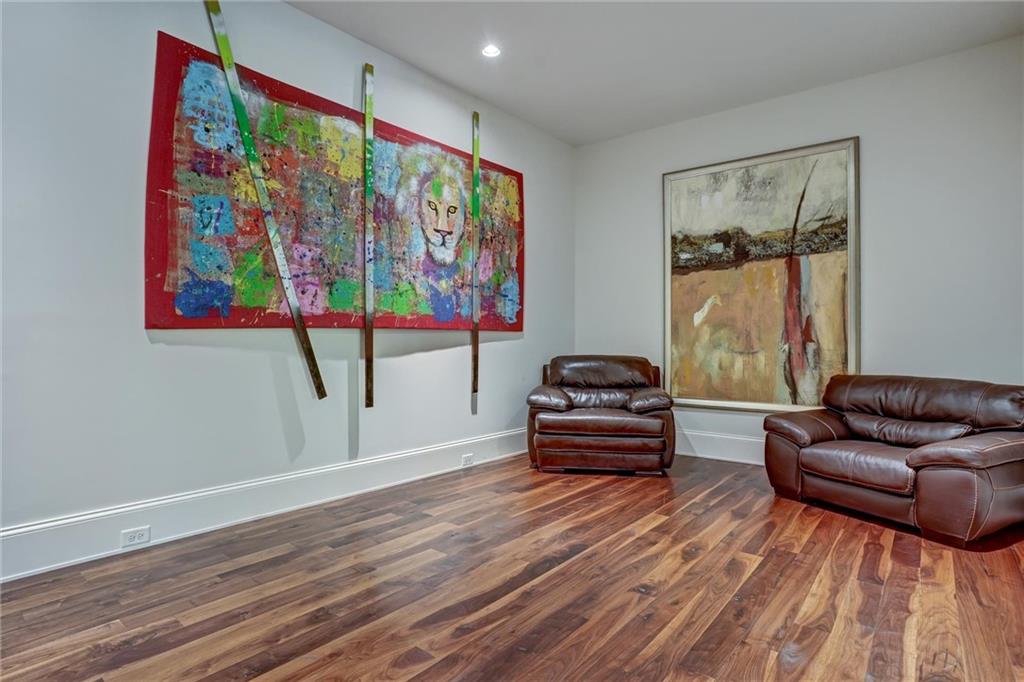 3403 Tuxedo Road NW