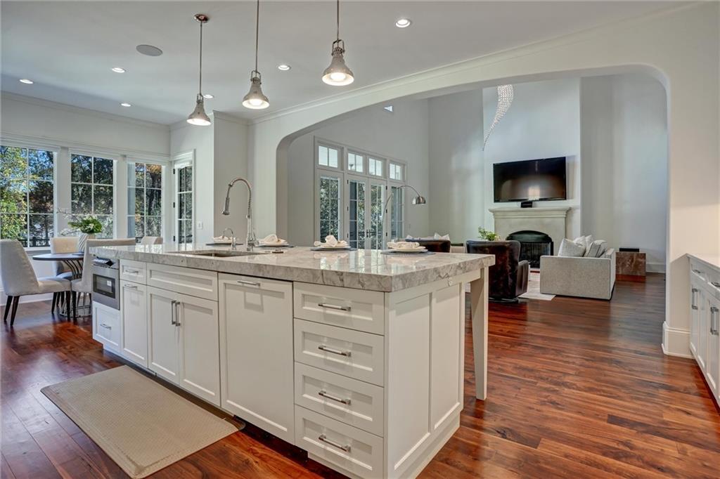 3403 Tuxedo Road NW